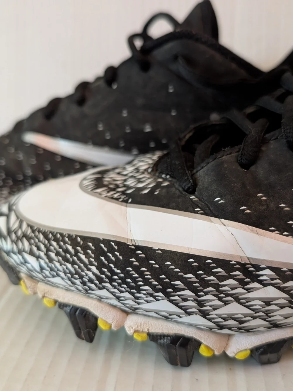 Nike Vapor Shark 2 Football Cleats, Sz 8.5